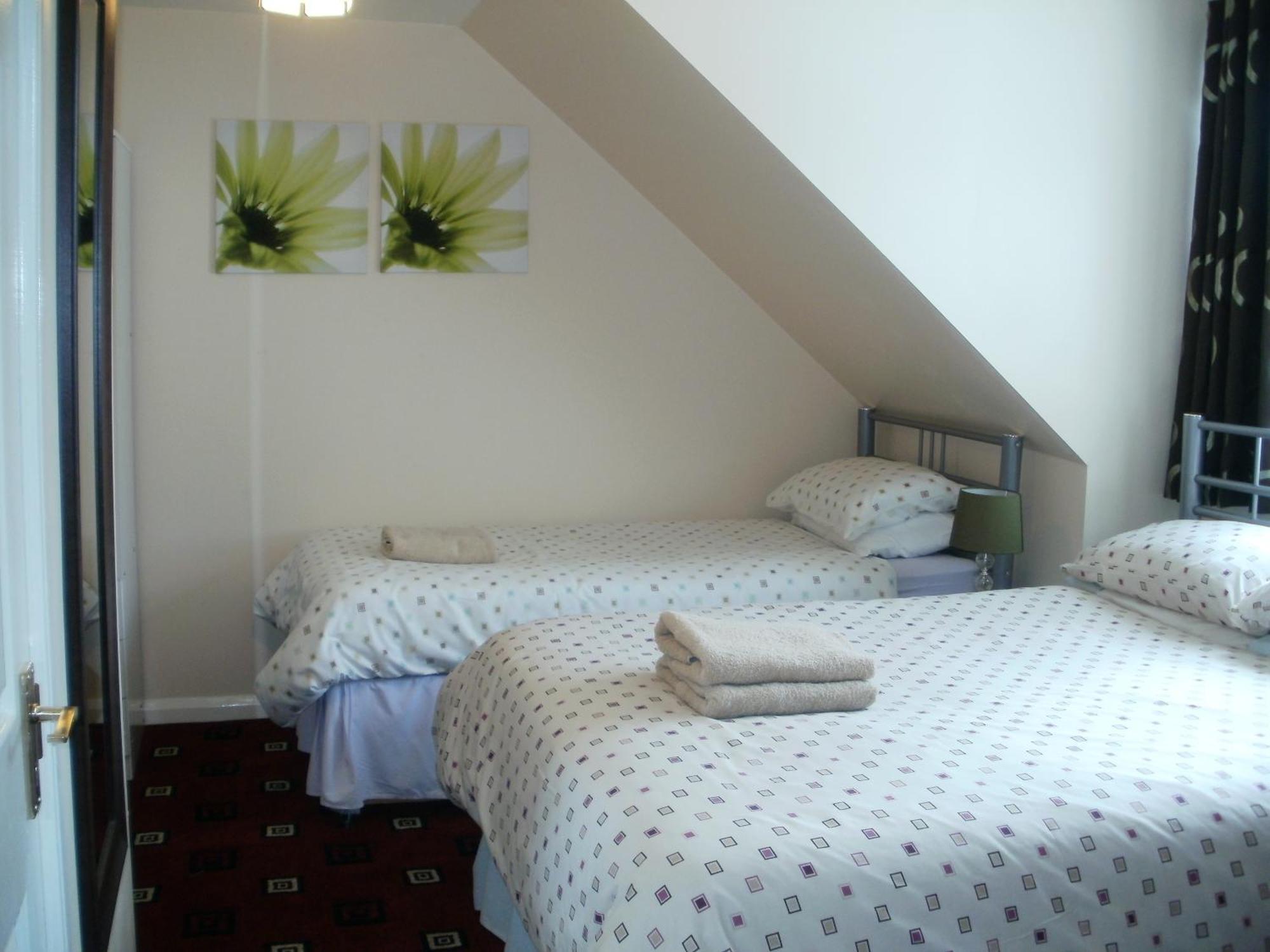 London Heathrow Guesthouse Hillingdon Exterior photo